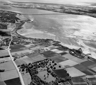 General View, Dundee, Angus, Scotland. Oblique aerial photograph taken facing East.