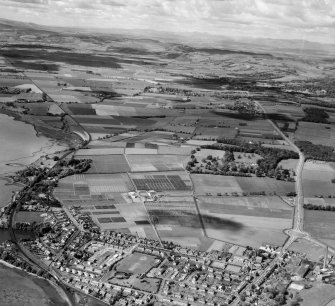 General View, Dundee, Angus, Scotland. Oblique aerial photograph taken facing West.