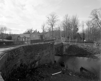 Cadder Village, Cadder Road, Forth and Clyde Canal, Bridge
View from North East showing relationship to stables