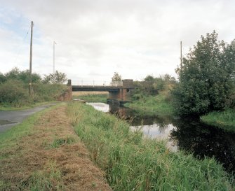 Hungryside Bridge, Forth and Clyde Canal, Lifting Bridge
View from West