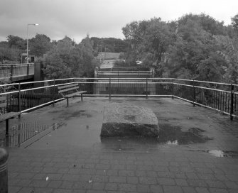 Twechar, Main Street, Forth and Clyde Canal, Lifting Bridge
View of seating area from North