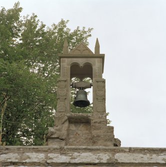 W gable, belfry, detail