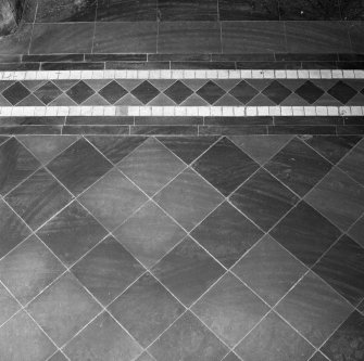 Entrance hall, tiled floor, detail