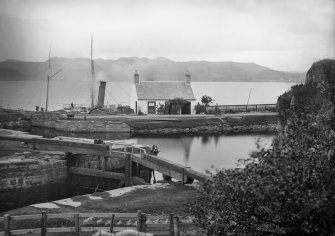 View Crinan Harbour.