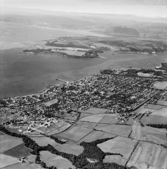 Helensburgh, general view,   Helensburgh, Rhu, Dunbartonshire, Scotland, 1949. Oblique aerial photograph taken facing west.