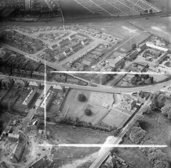 The Alloa Glass Works Co. Ltd, Private House, Keilarsbrae, Alloa, Clackmannan, Scotland, 1952. Oblique aerial photograph facing west.