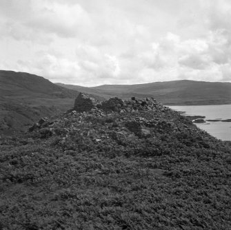 General view of Dun Aisgain from the W.