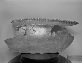 Fragments of a large shallow bowl (No. 21)