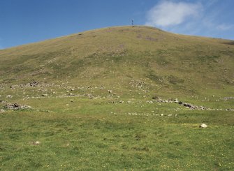 St Kilda, Gleann Mor. General view of the east area with Structure R in the middle ground.