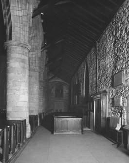 Aberdeen, Chanonry, St Machar's Cathedral, Interior.
General view of South aisle from West.