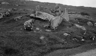 Chambered cairn, Coir Fhinn, Nisabost.