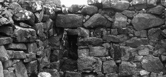 Dun Fiadhairt, Skye. Second 'entrance' to broch at east side. On the left a later cross-wall.