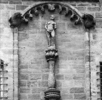 Detail of sculpture in bay 9 of East facade, Royal Palace, Stirling Castle.