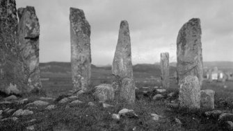 Callanish, chambered cairn from south.