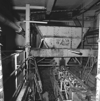 Interior view of the Bottom Steel Band which reclaimed sugar from the storage bins to supply the Affination Station (T&L No.: 21178/1 )
