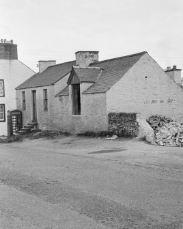 View of 1 Walton Road, Kirkpatrick Durham, from north west