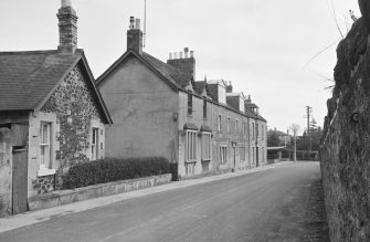 View of 8, 9 and 10 Currie Street, Duns from north west