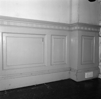 First floor, South East bedroom, dado and panelling, detail