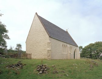 View from SE showing blank S gable wall