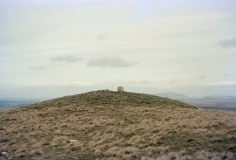 Cairn Kinney from the SW.