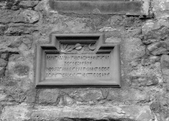 Detail of plaque commemorating Sir David Brewster, 40 
Canongate, Jedburgh.