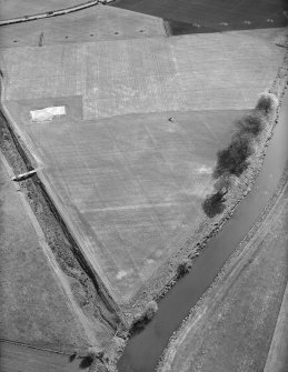 Oblique aerial view centred on the site of the Cat Stane.