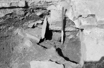 Excavation photograph : record shot of B, looking north.