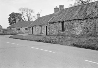 View of 2 Main Street, Carrington, from north west.