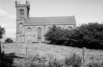 General view of New Parish Church, Muthill.