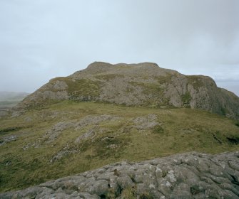 Eigg, An Sgurr, Fort. View of wall from W.