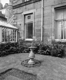 George Watson's Hospital - Sundial.