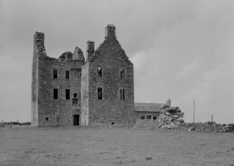General view of Knockhall Castle from SE.