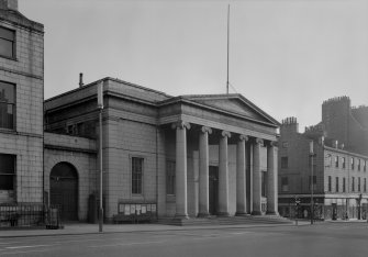 View of the Music Hall, 174-194 Union Street, Aberdeen, showing portico with Ionic columns.