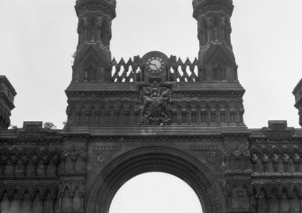 Detail of Victoria Royal Arch, Dock Street, Dundee.