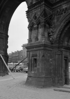 Detail of Victoria Royal Arch, Dock Street, Dundee.