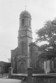 View of Eyemouth Parish Church from W.