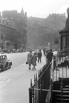 General view of South end of Castle Street looking towards Castle