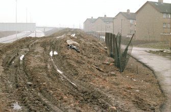 M8, Monklands Motorway
Frame 12: General view looking SE towards Wardie Road Bridge. Card 44.
