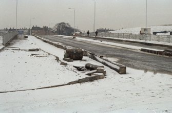 M8, Monklands Motorway
Frame 16A: General view looking N along deck of Easterhouse Road motorway bridge. Card 62.
