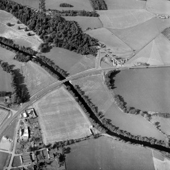 Oblique aerial view of Finavon Roman temporary camp.
