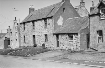 General view of 52-56 Church Street, Portsoy.