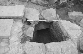 Craignethan Castle
Excavations 1984
Frame 24 - Latrine chute in north wall of basement - from south