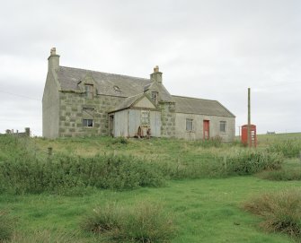 Farmhouse and former Post Office, view from ESE