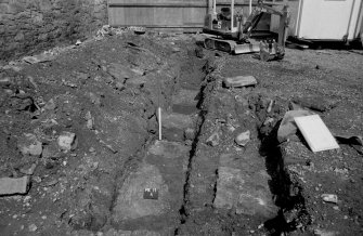 153-5 South Street
Film 1
Frame 17 - General view of cut features in trench C - from north

