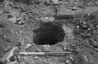 153-5 South Street
Film 2
Frame 12 - Detail of well discovered by contractors - from east
