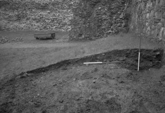 Inverlochy Castle
Frame 4 - The east section of the main trench
