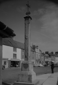 View of the Market Cross, Anstruther Easter, from W.