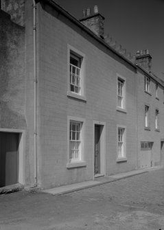 View of 4-6 Castle Street, Anstruther Easter, from SW.