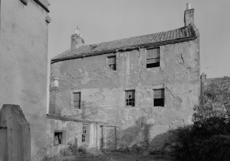 View of 21 Fitzroy Street, Dysart, from S.
