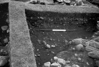 Photographs from excavations at Torr An Aba (4)